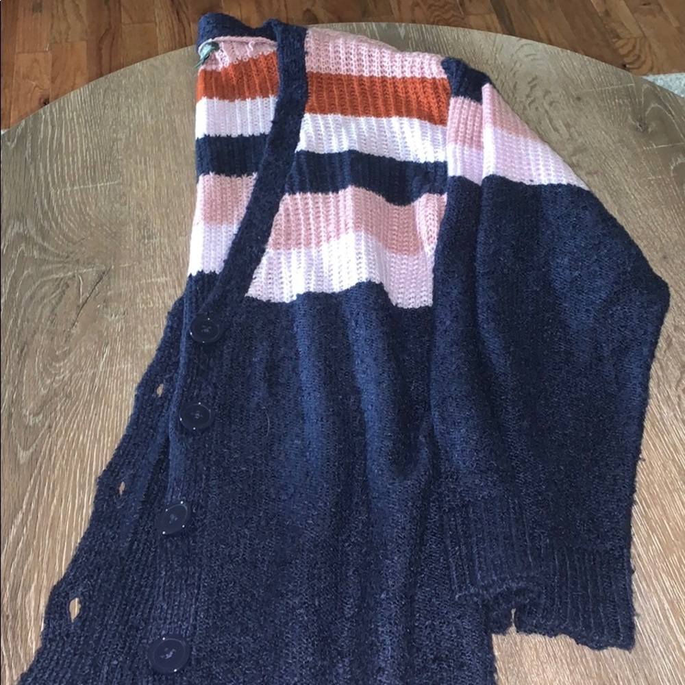 Cardigan sweater